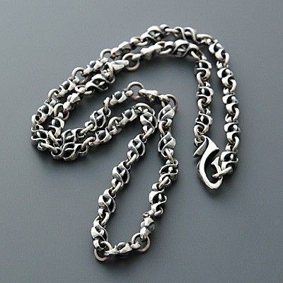 シルバーネックレス