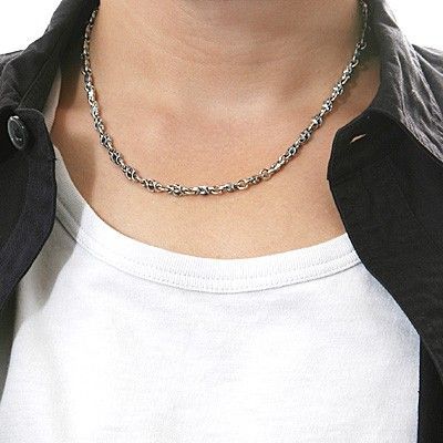 シルバーネックレス