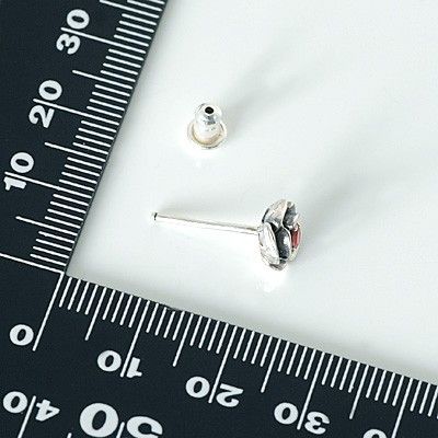 シルバースタッドピアス(片耳用)