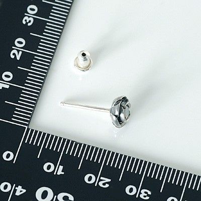 シルバースタッドピアス(片耳用)