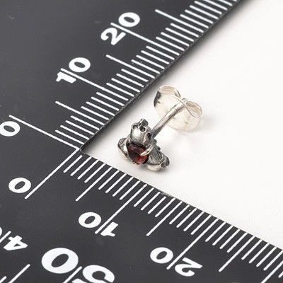 シルバースタッドピアス(片耳用)