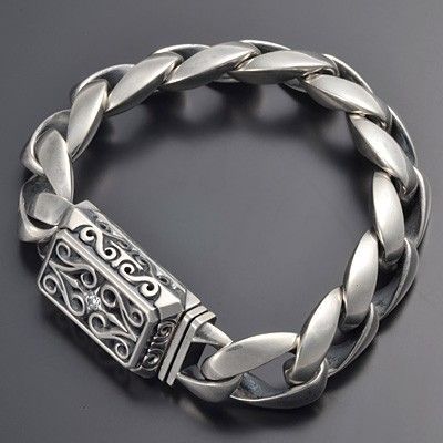 シルバーブレスレット