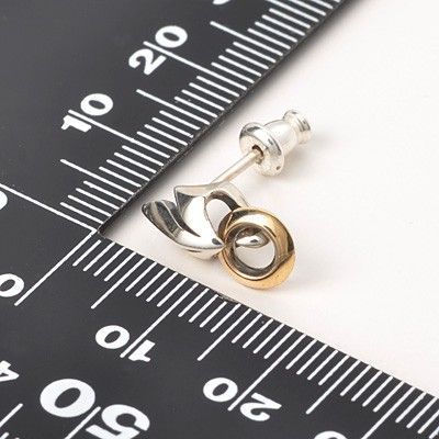 シルバースタッドピアス(片耳用)