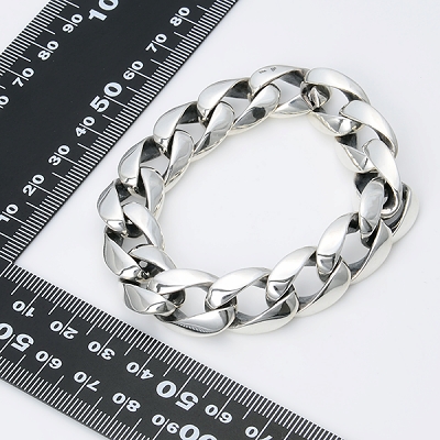 シルバーブレスレット