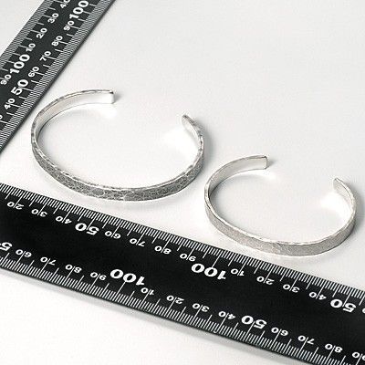 シルバーペアバングル