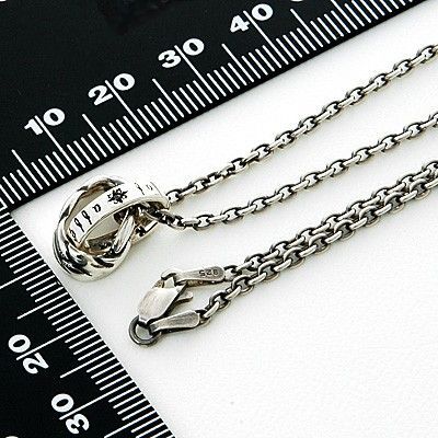 シルバーネックレス