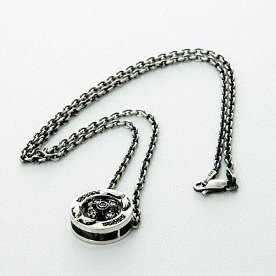 シルバーネックレス