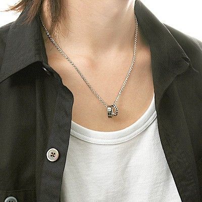 シルバーペアネックレス