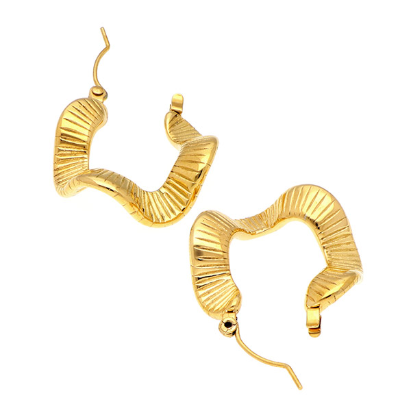 ステンレスピアス