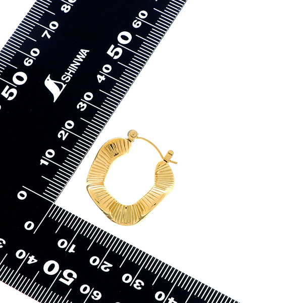 ステンレスピアス