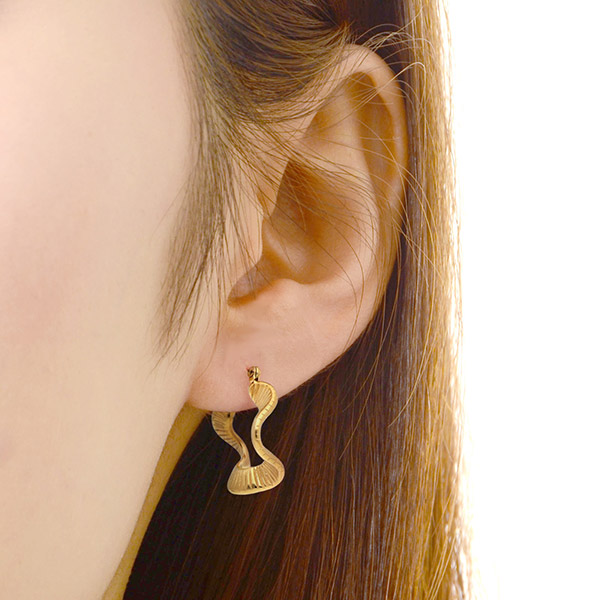 ステンレスピアス