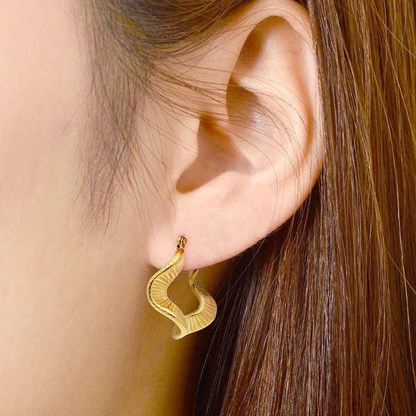 ステンレスピアス