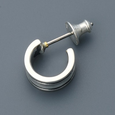 シルバーピアス