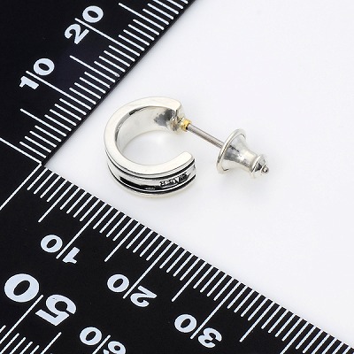 シルバーピアス