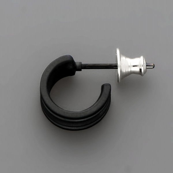 シルバーピアス