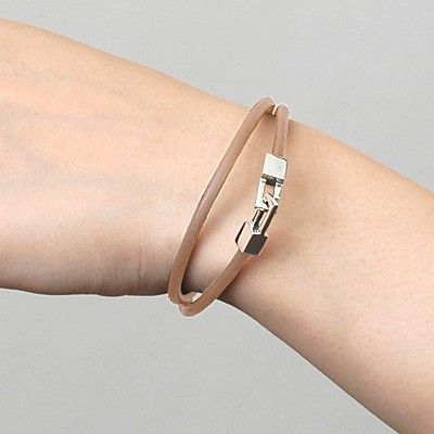 レザーブレスレット
