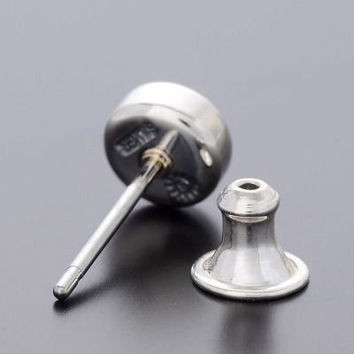 シルバースタッドピアス(片耳用)