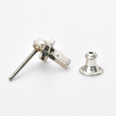シルバースタッドピアス(片耳用)