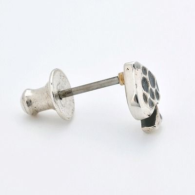 シルバースタッドピアス(片耳用)