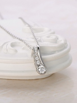 プラチナネックレス