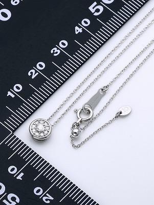 プラチナネックレス