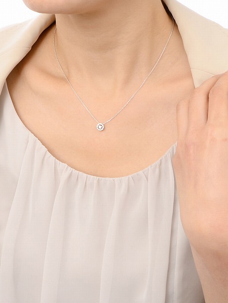 プラチナネックレス