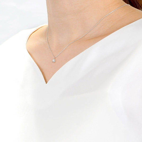 プラチナネックレス