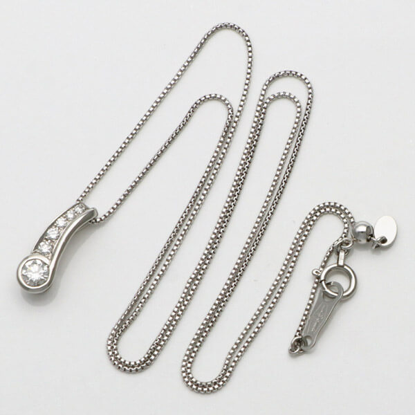 プラチナネックレス