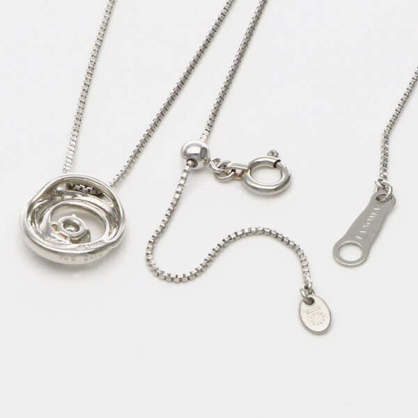 プラチナネックレス