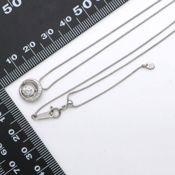 プラチナネックレス