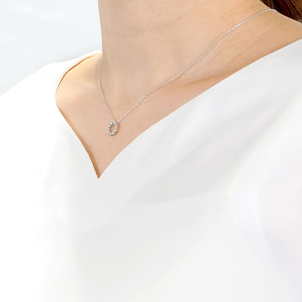 プラチナネックレス