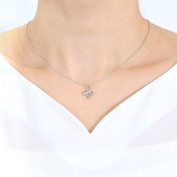 プラチナネックレス