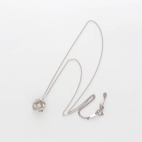 プラチナネックレス