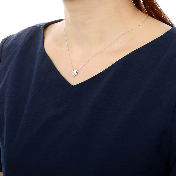 プラチナネックレス