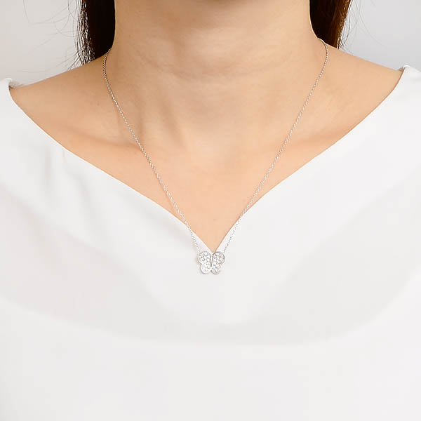 プラチナネックレス