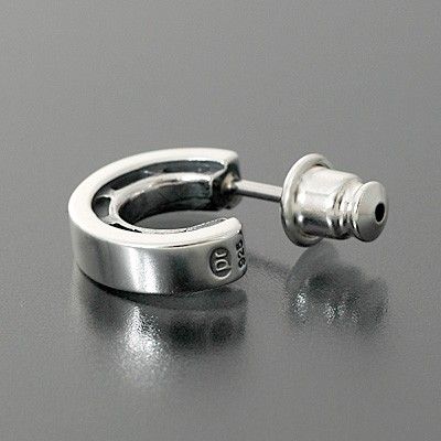 シルバースタッドピアス(片耳用)