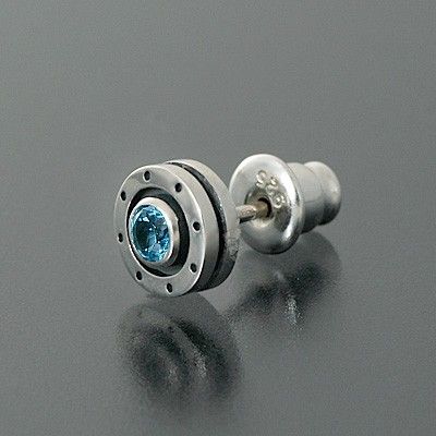 シルバースタッドピアス(片耳用)