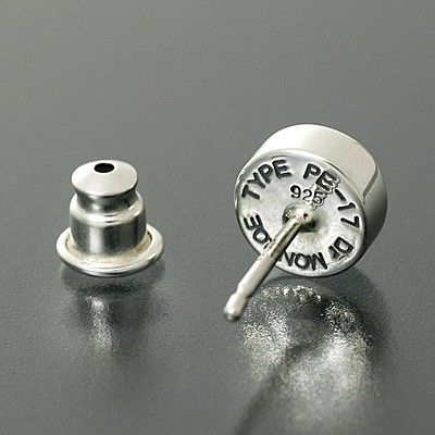 シルバースタッドピアス(片耳用)