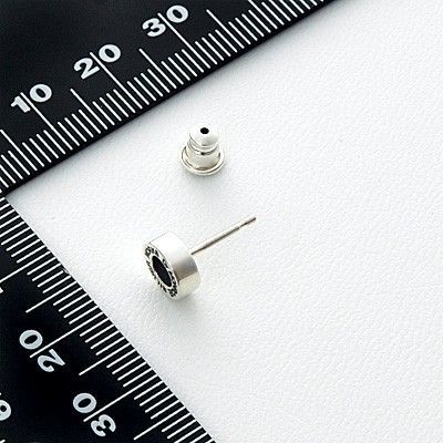 シルバースタッドピアス(片耳用)