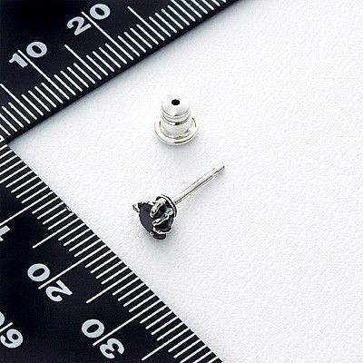 シルバースタッドピアス(片耳用)