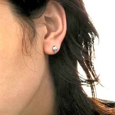 シルバースタッドピアス(片耳用)