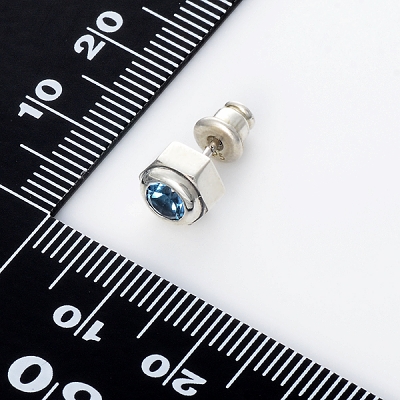 シルバーピアス(片耳用)