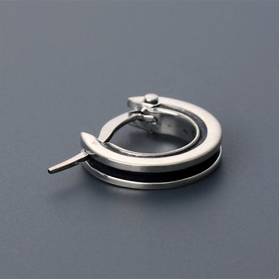 シルバーピアス(片耳用)