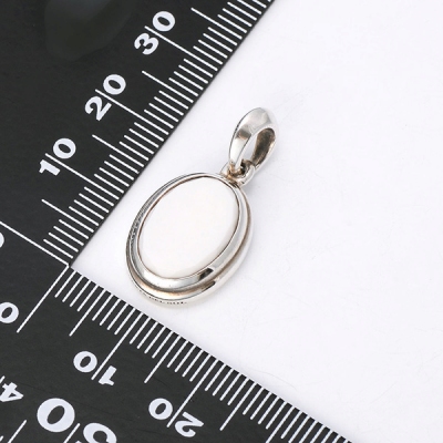 シルバーペンダントトップ