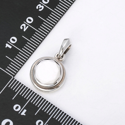 シルバーペンダントトップ