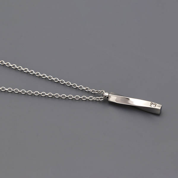 ステンレスネックレス