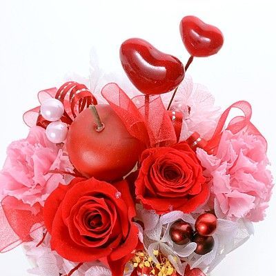 プリザーブドフラワー 花器アレンジ レッド ハート「ホワイトプレシャス」