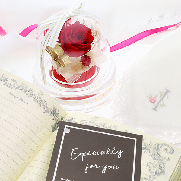 イニシャル&ハンカチ プリザーブドフラワーセット