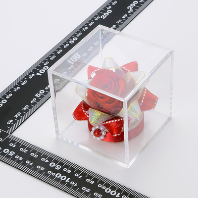 キューブ プリザーブドフラワー レッド