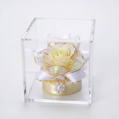 キューブ プリザーブドフラワー ホワイト